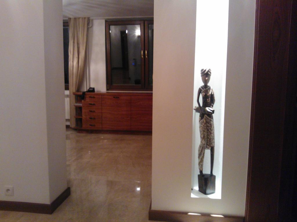 Apartament Nowiniarska Warszawa