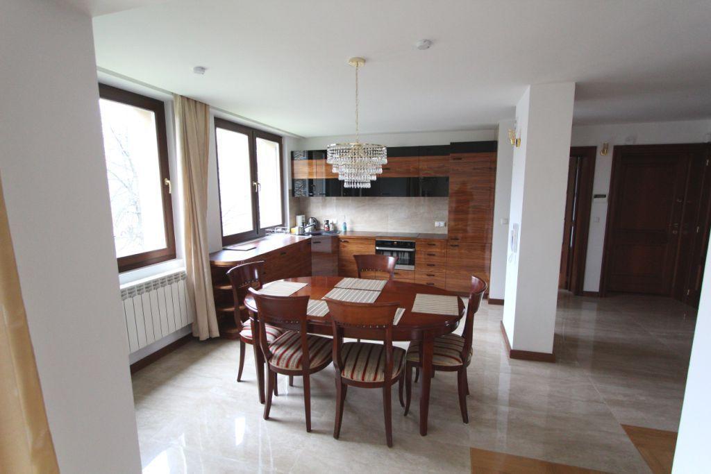 Apartament Nowiniarska *